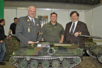 Oberst Bruno Deutschbauer, Major Kastl und Vizebürgermeister Ing. Franz Gunaker.